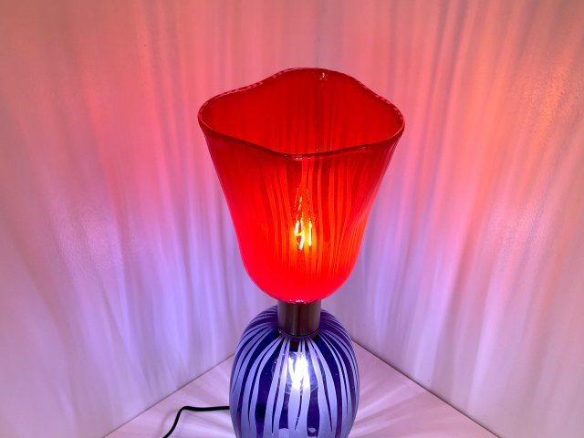 Lampe Bilboquet rouge et violet